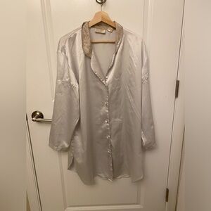Victoria’s secret Gold Label Silky Nightgown Robe Vintage Lingerie Size M/L